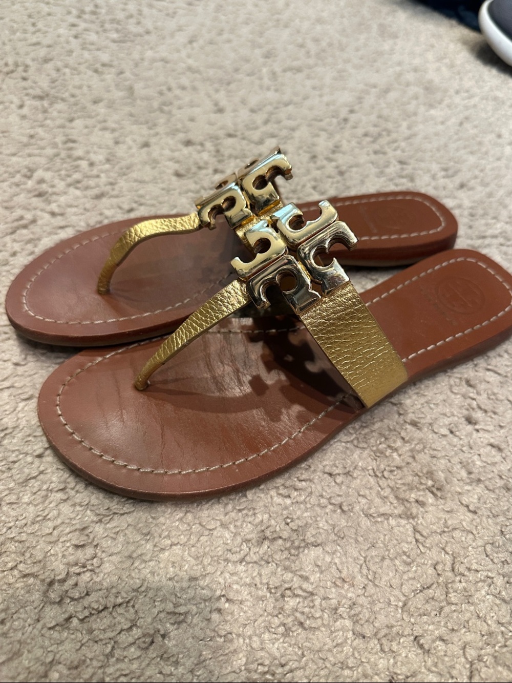 Tory Burch Gold Leather Logo Toe-Post Sandals with Brown Footbed